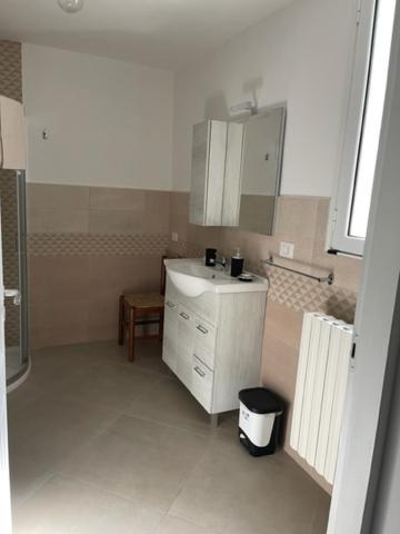 Aradeo Dimora Nonna Ada B&B 외부 사진